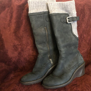 UGG Wedge Boot
